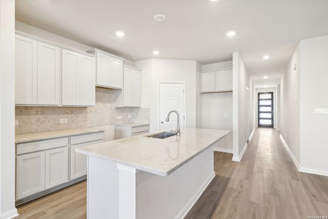 2803 Junction Bay, Converse, TX 78109
