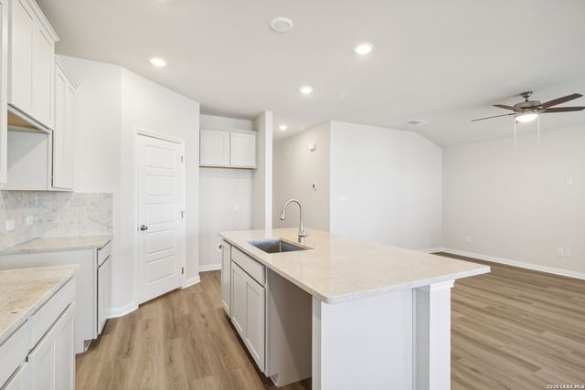 2803 Junction Bay, Converse, TX 78109