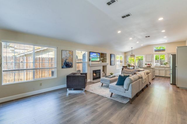 15081 Reynosa Dr, Rancho Murieta, CA 95683