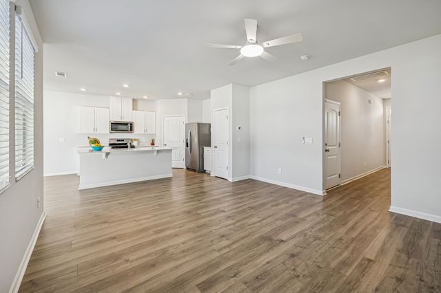 7193 Golden Way, White House, TN 37188