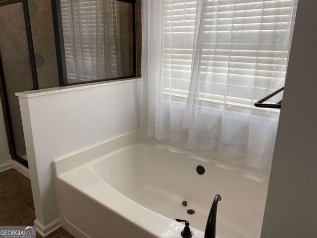 5620 Beaver Ridge Drive, Cumming, GA 30040