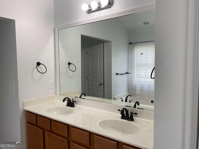 5620 Beaver Ridge Drive, Cumming, GA 30040