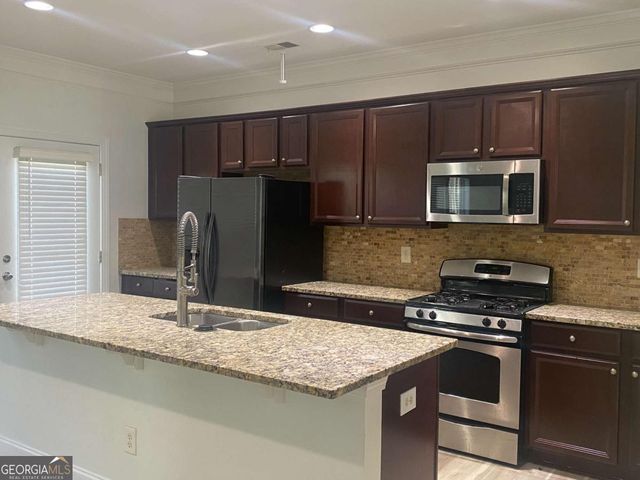 5620 Beaver Ridge Drive, Cumming, GA 30040