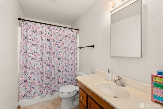 119 River Heights Road, Centralia, WA 98531