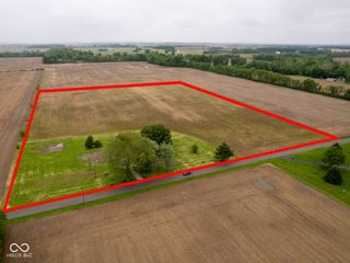 5555 S 200 E, Greenfield, IN 46140