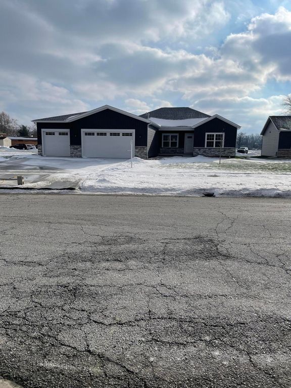 6071 Robbins Road, Portage, IN 46368