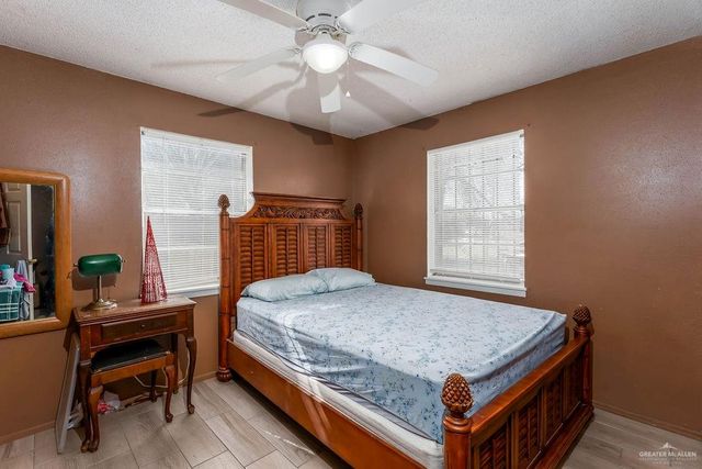 903 S 19th Avenue, Edinburg, TX 78539