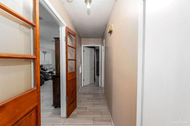 903 S 19th Avenue, Edinburg, TX 78539