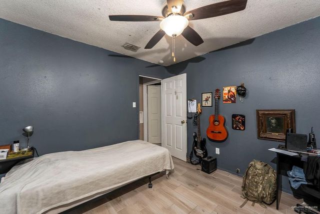 903 S 19th Avenue, Edinburg, TX 78539