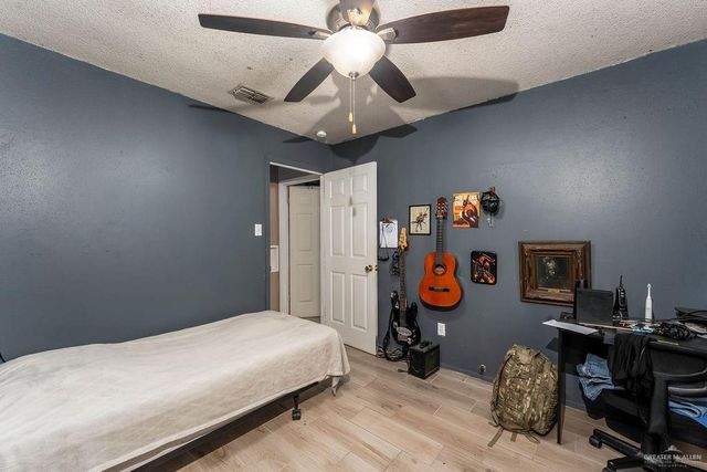 903 S 19th Avenue, Edinburg, TX 78539