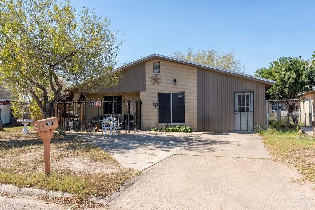 903 S 19th Avenue, Edinburg, TX 78539