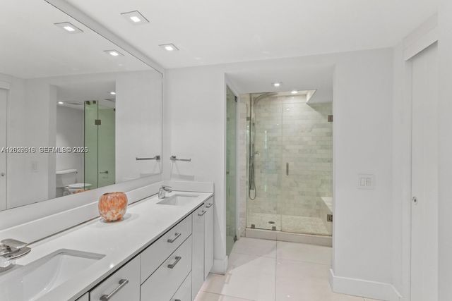 181 Crandon Blvd 207 207, Key Biscayne, FL 33149