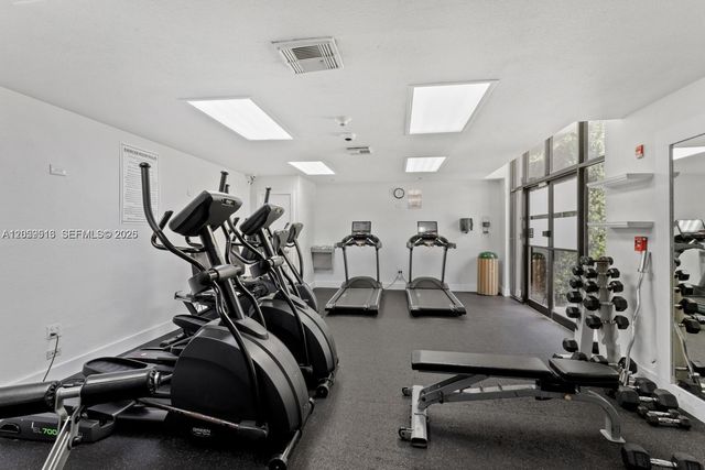 181 Crandon Blvd 207 207, Key Biscayne, FL 33149