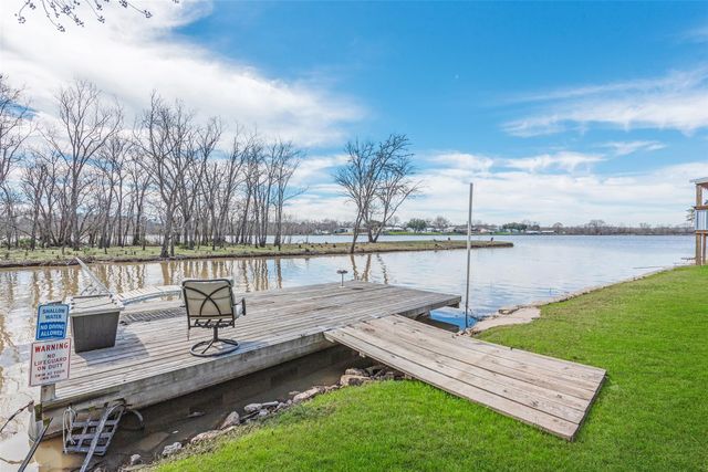 398 River Oaks Drive, Trinity, TX 75862