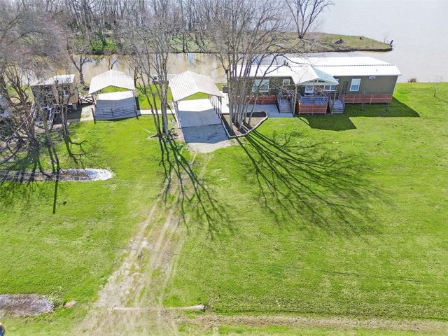 398 River Oaks Drive, Trinity, TX 75862