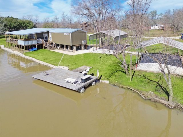 398 River Oaks Drive, Trinity, TX 75862
