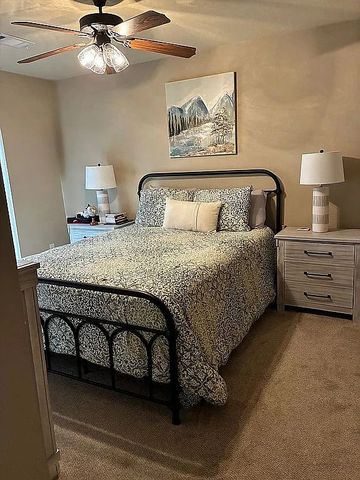2479 Surtees Place, Fayetteville, AR 72704