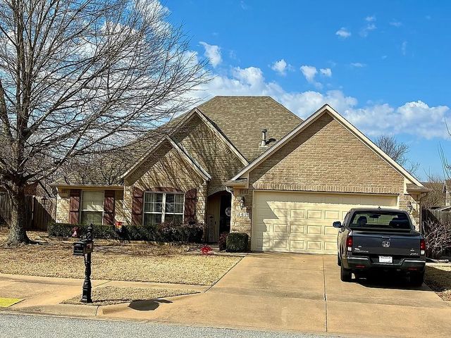 2479 Surtees Place, Fayetteville, AR 72704
