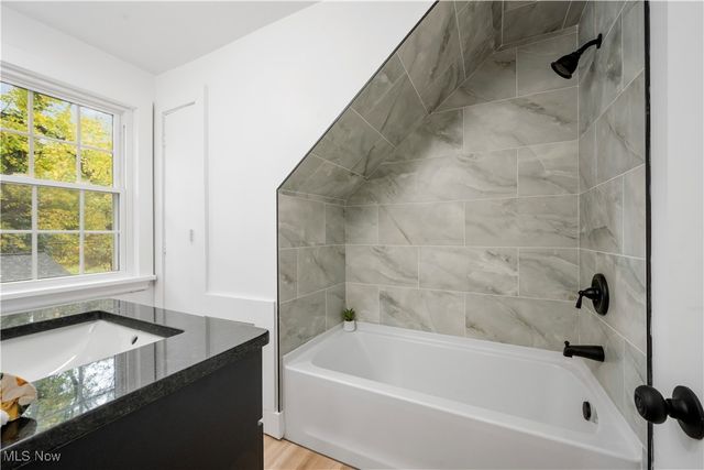 3750 Bainbridge Road, Cleveland Heights, OH 44118