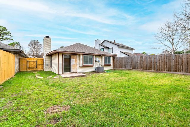 11551 Gullwood Drive, Houston, TX 77089