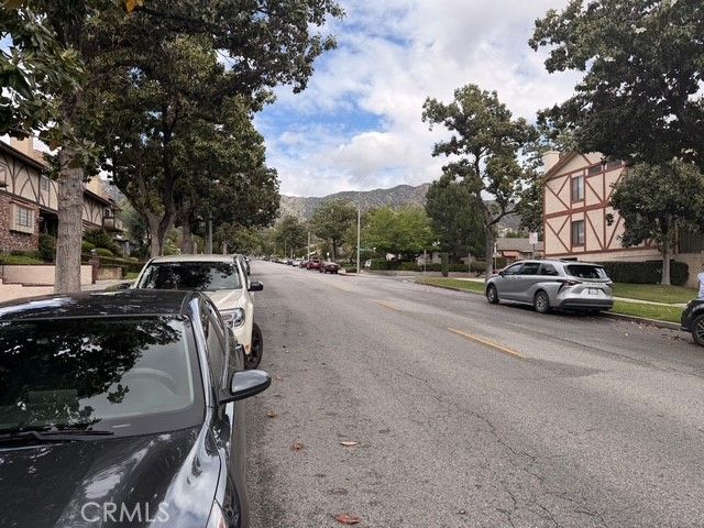 631 E Magnolia 103, Burbank, CA 91501
