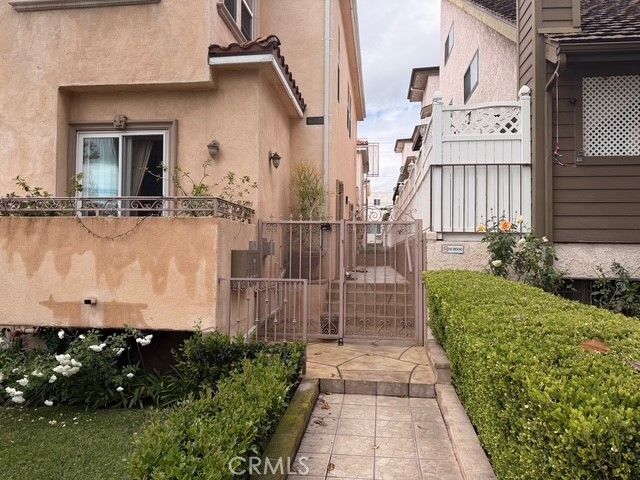 631 E Magnolia 103, Burbank, CA 91501