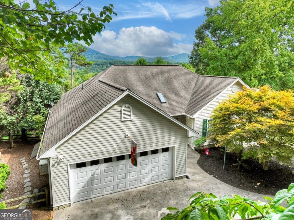 105 Tonto Drive, Ellijay, GA 30540