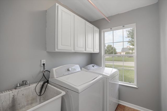 6751 Maplelawn Drive, Ypsilanti, MI 48197