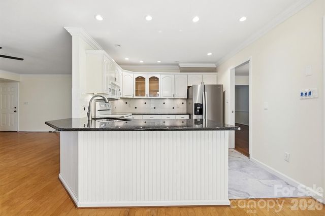 10012 Brass Eagle Lane, Charlotte, NC 28210