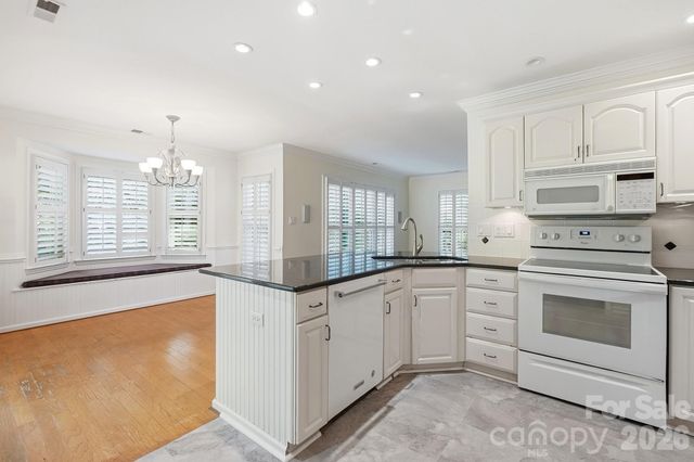 10012 Brass Eagle Lane, Charlotte, NC 28210