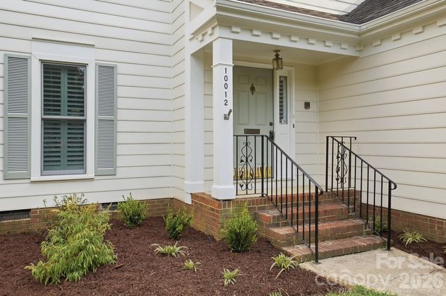 10012 Brass Eagle Lane, Charlotte, NC 28210