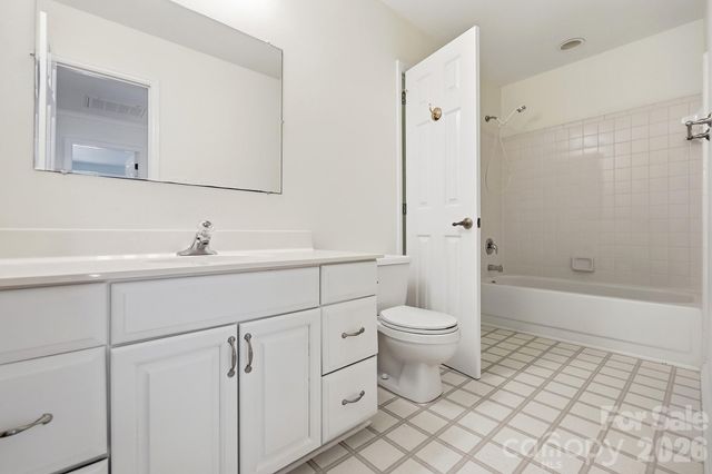 10012 Brass Eagle Lane, Charlotte, NC 28210