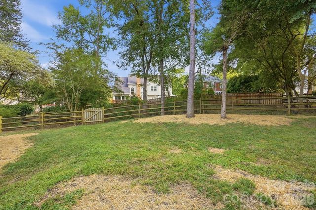 10012 Brass Eagle Lane, Charlotte, NC 28210
