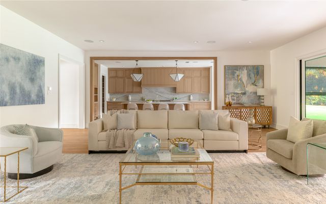 6810 Mimosa Lane, Dallas, TX 75230