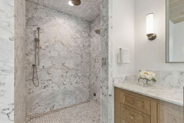 6810 Mimosa Lane, Dallas, TX 75230