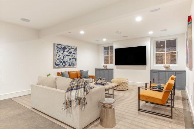 6810 Mimosa Lane, Dallas, TX 75230
