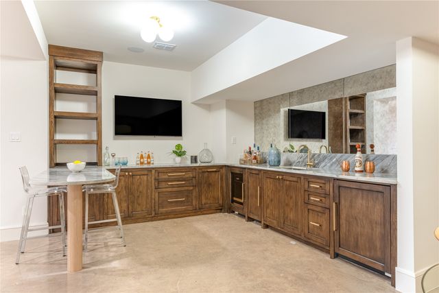 6810 Mimosa Lane, Dallas, TX 75230