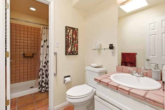 747 Manhattan, Santa Fe, NM 87501