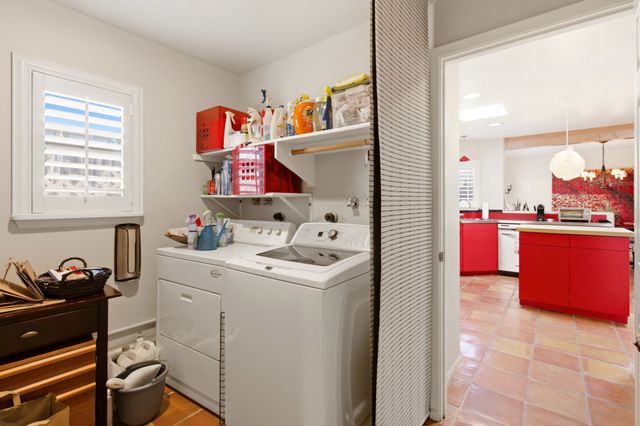 747 Manhattan, Santa Fe, NM 87501