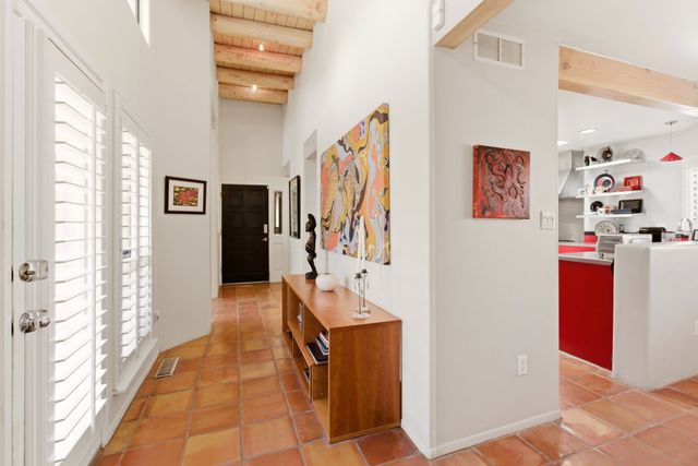 747 Manhattan, Santa Fe, NM 87501