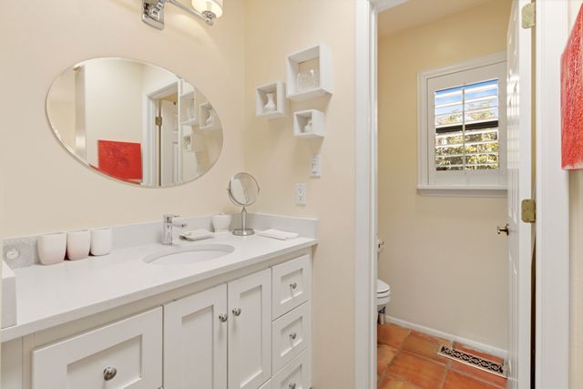 747 Manhattan, Santa Fe, NM 87501