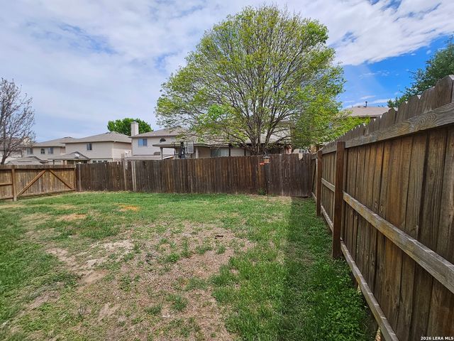6114 Briscoe Leaf, San Antonio, TX 78253