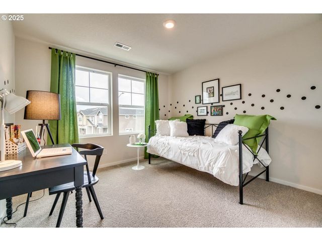 4952 Elvis Ave Ne, Salem, OR 97301