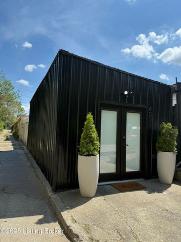 601 E Oak St, Louisville, KY 40203