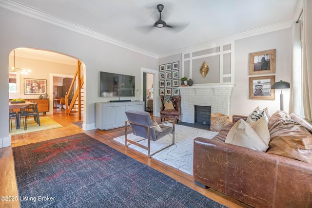 601 E Oak St, Louisville, KY 40203