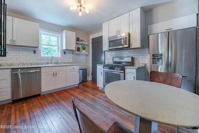 601 E Oak St, Louisville, KY 40203