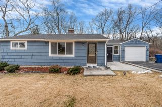 149 Lakeside Boulevard East, Waterbury, CT 06708