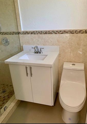 6498 Collins Avenue 41, Miami Beach, FL 33141