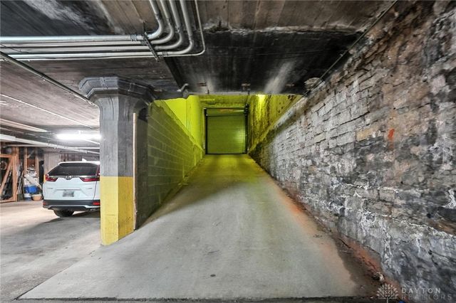18 S Saint Clair Street 201, Dayton, OH 45402