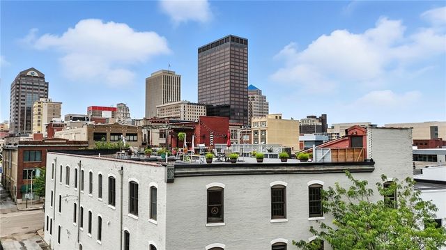 18 S Saint Clair Street 201, Dayton, OH 45402
